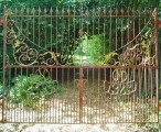 Arundel Castle gate modification